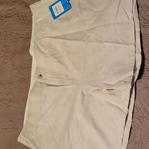 Womens PFG kahki short